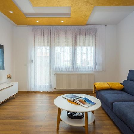 Lumalu Apartment Galizana ภายนอก รูปภาพ