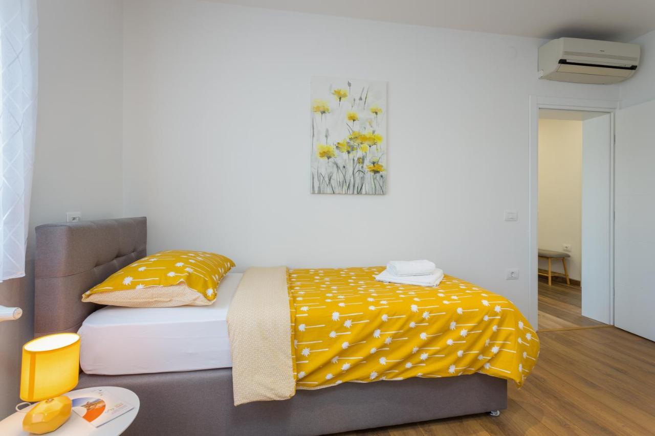Lumalu Apartment Galizana ภายนอก รูปภาพ