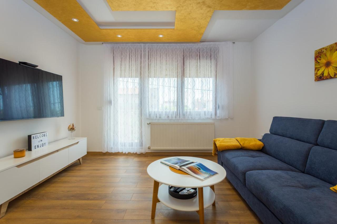 Lumalu Apartment Galizana ภายนอก รูปภาพ